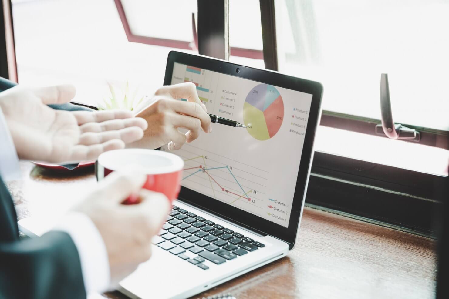 Team processing SEO audit for website