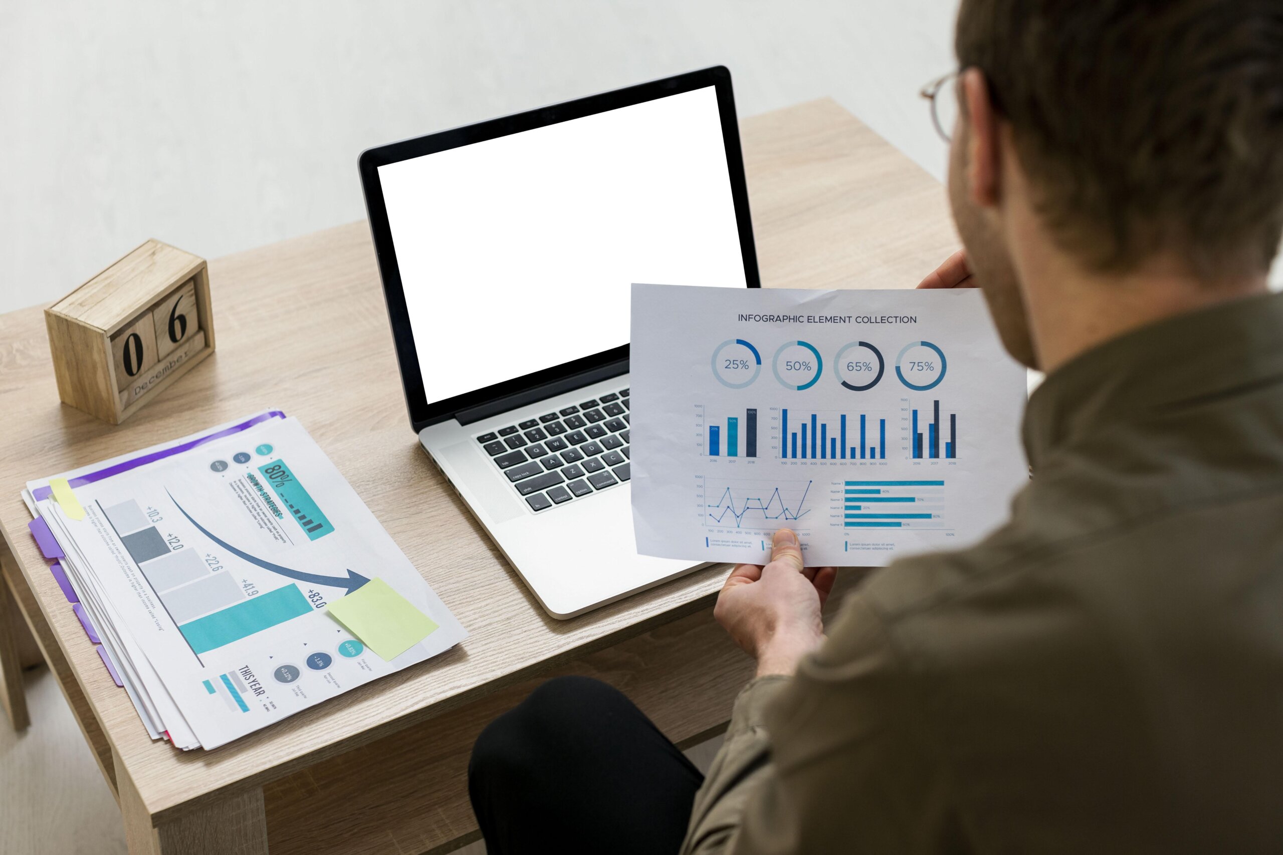 Business man is reacting faster to market changes thanks to Unlimited WordPress Support can help you stay ahead of competitors