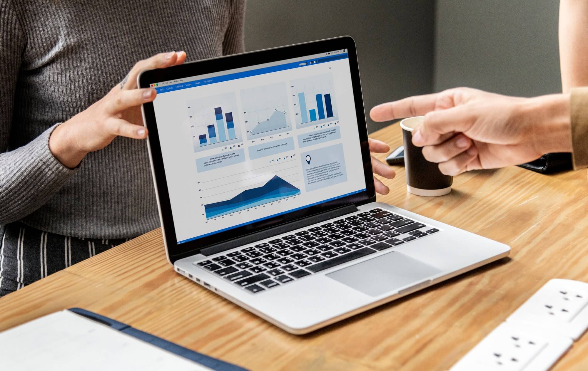 Business presentation on a laptop screen about crawl budget management for SEO website